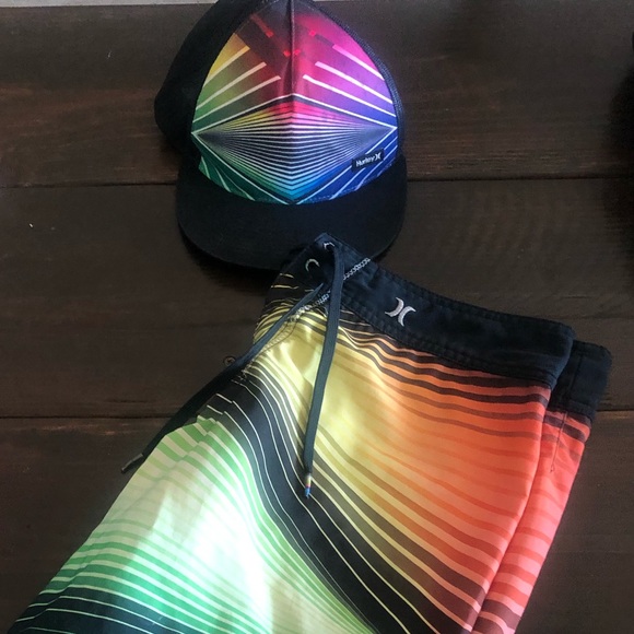 Hurley Other - Hurley Men’s Bathing Suit and Hat set